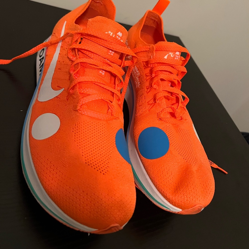 Nike Foam Mens size 12